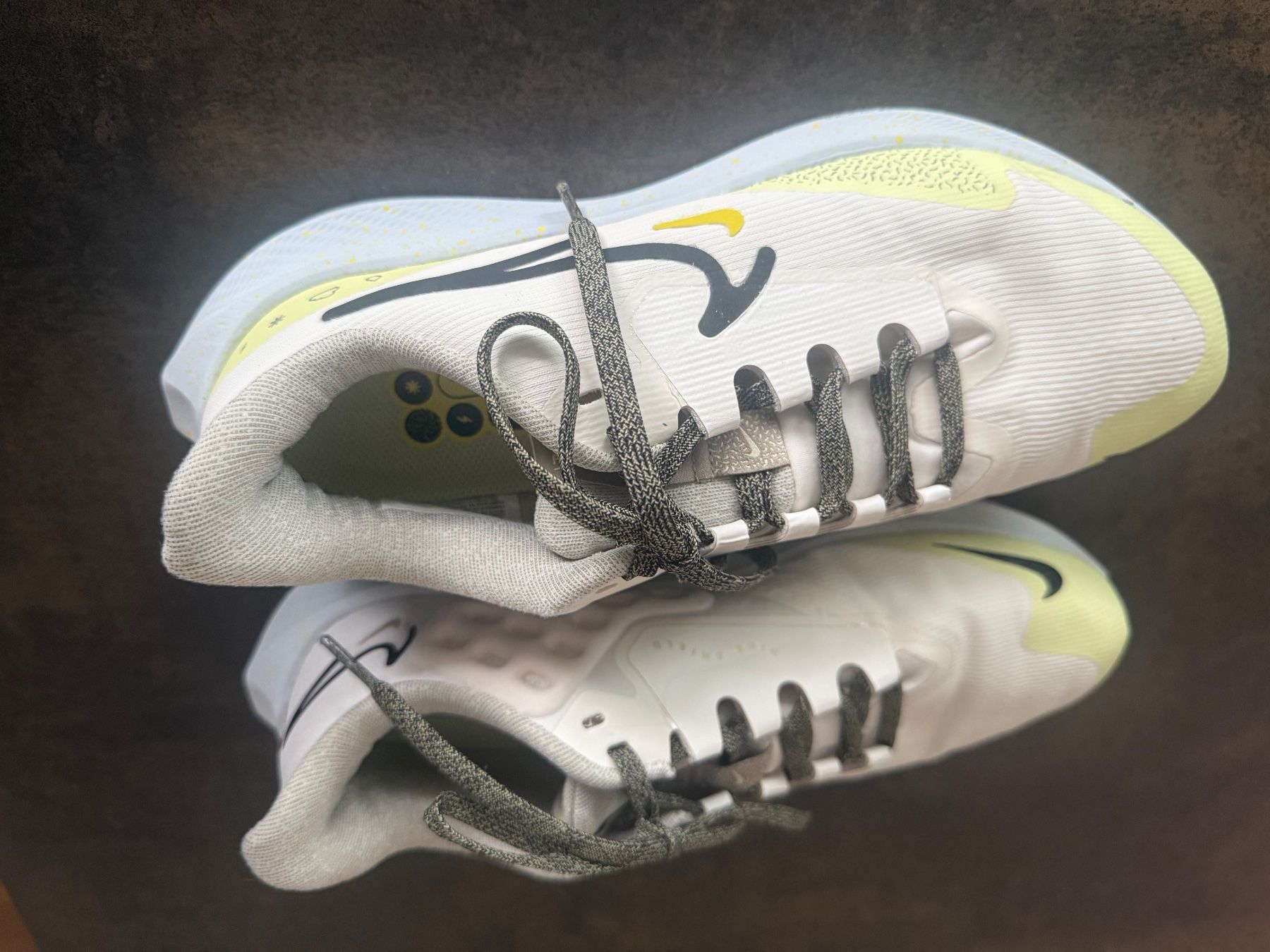 Nike Scarpe da donna: Nike Sportschuhe – Nuovo (secondo la descrizione) da Uetliburg SG venduto da Nykaenen0_1
