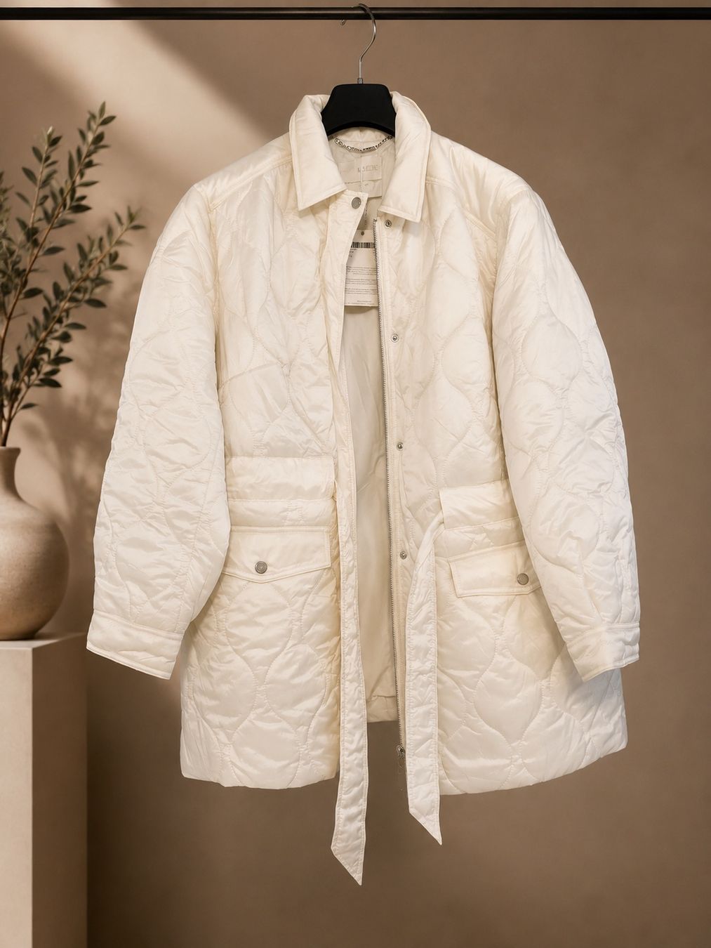 Madeleine Giacche: Steppjacke cremeweiss Gr.46,Outlet MADELEINE – Usato da Mammern venduto da Naelo2026