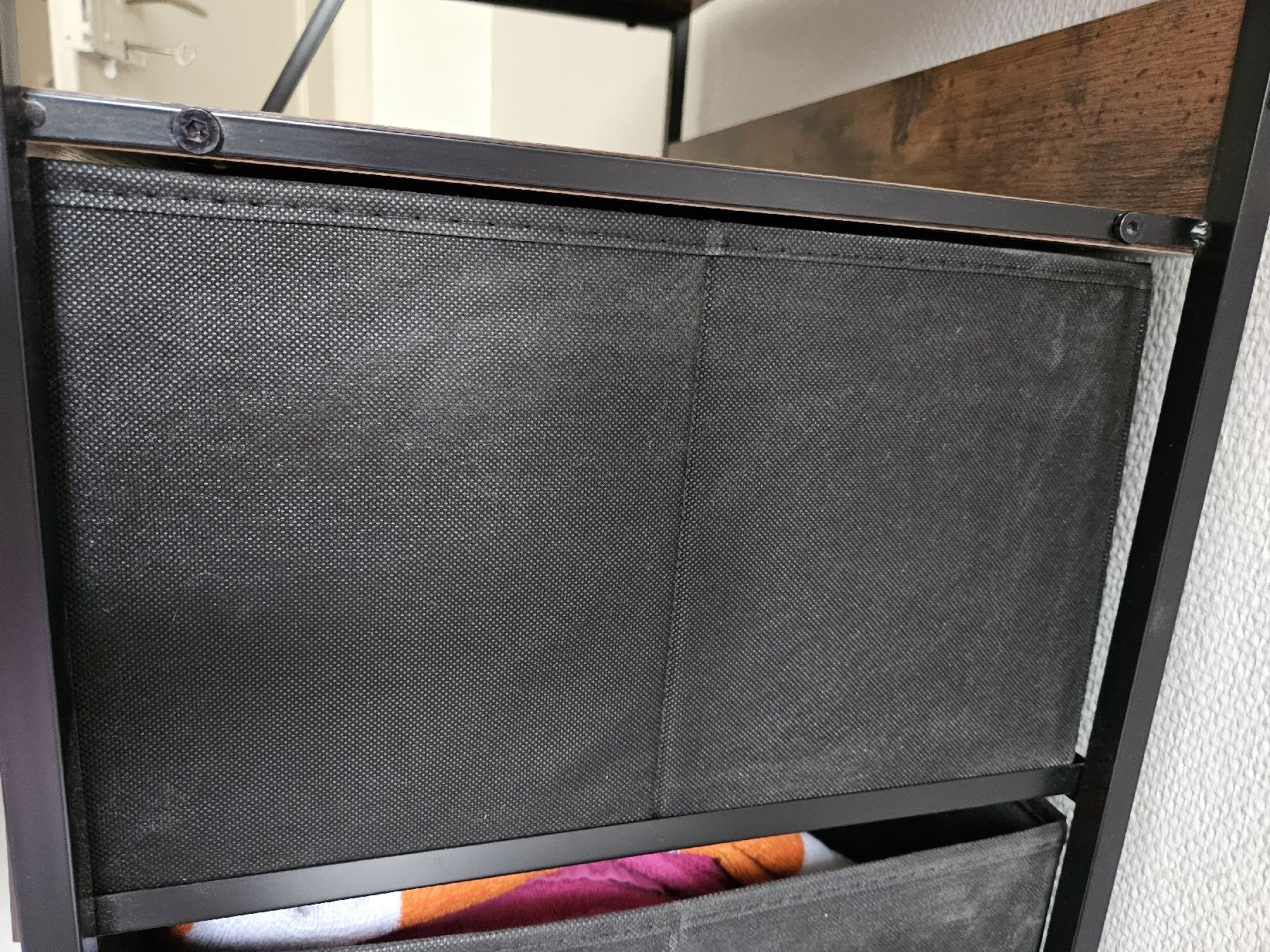 Cassettiere: Kommode Stoffschubladen Holzoptik – Usato da Basel venduto da Semmel77 2