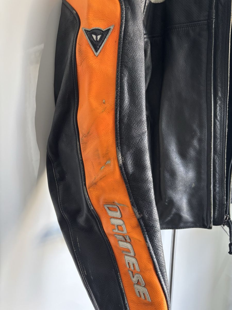Dainese Jacken: Dainese Motorrad Jacke, Leder, Grösse 48 – Gebraucht aus Dübendorf von mba_5yvw 5