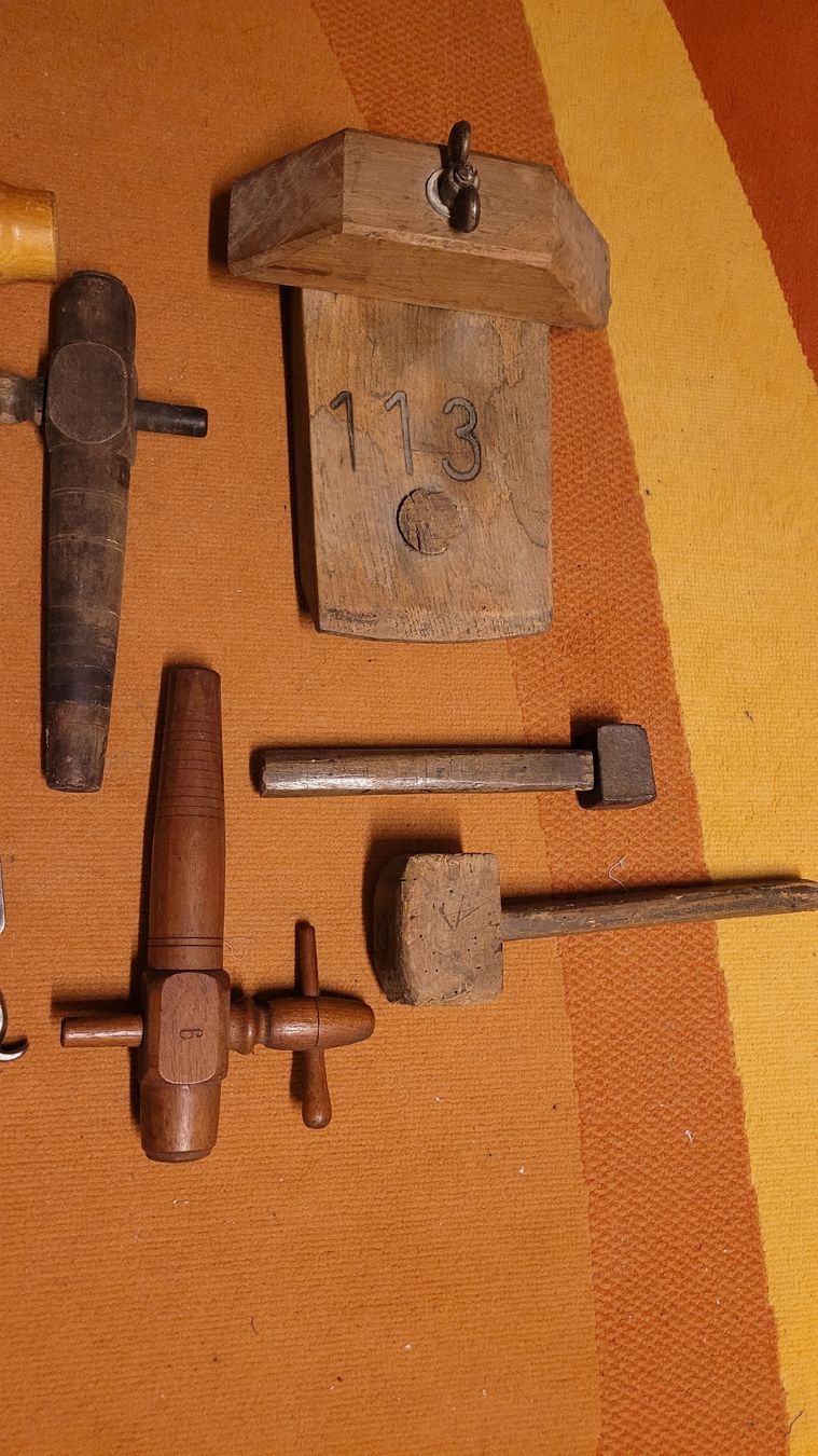 Tutti gli attrezzi: Altes Werkzeug Beso. Küfer – Usato da Wolfhausen venduto da BigiWolfhausen 2