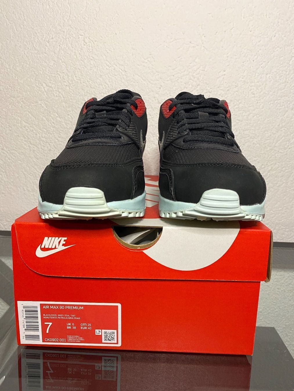 Nike Scarpe da uomo: AIR MAX 90 PREMIUM VINYL – Nuovo e nell'imballaggio originale da Obersaxen venduto da Bob-omb 2