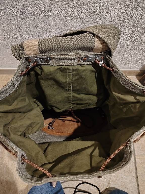 Schweizer Armee Zaini: Militär Rucksack – Usato da Oberwil (Dägerlen) venduto da PuurOnline 3