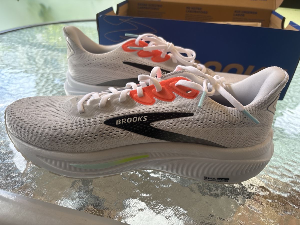 Brooks Herrenschuhe: Brooks Ghost 17 – Neu und originalverpackt aus Frauenfeld von Benni44 1