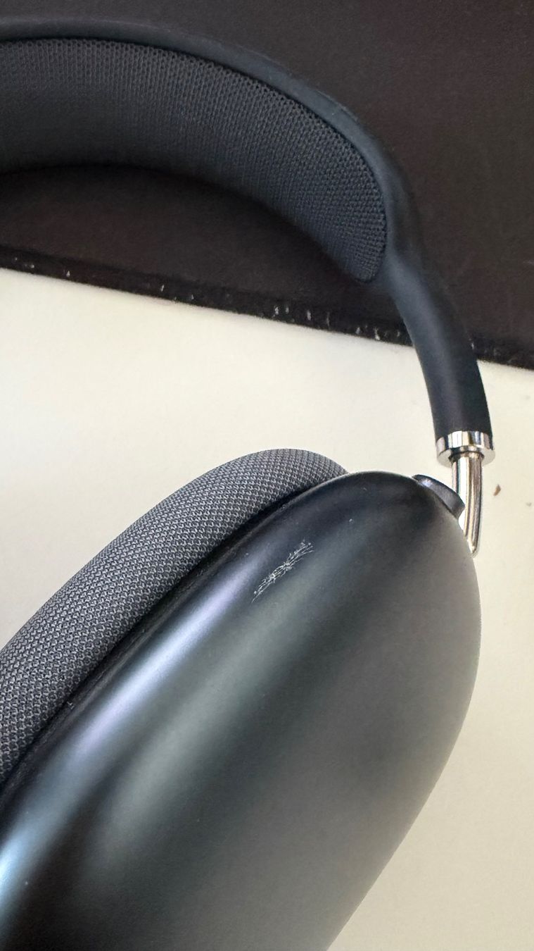 Apple Casques audio: Airpods Max 2 Midnight – D'occasion à Trimmis par Noah57894357 2