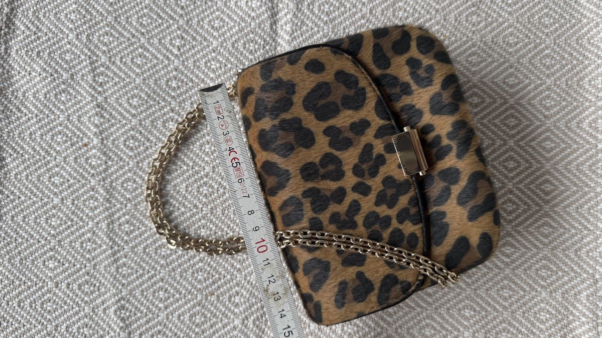 Borse da donna: Handtaschen-Set, neuwertig – Nuovo (secondo la descrizione) da Triesenberg venduto da Designer_Closet 1