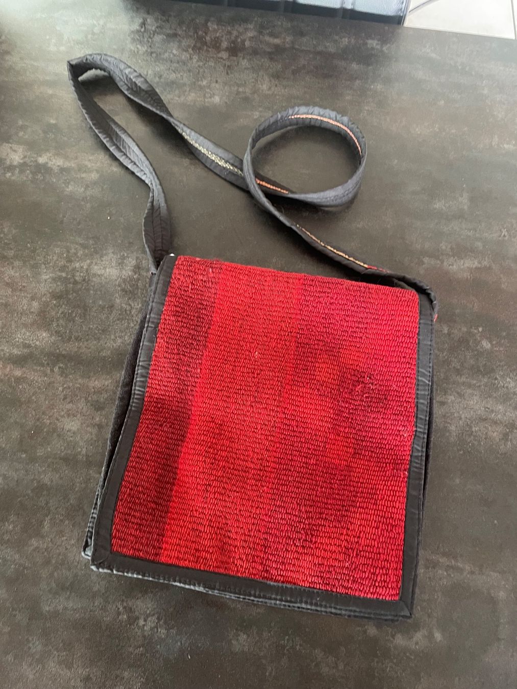 Taschen: Sac Bandoulière Dormeuil England – Gebraucht aus Vallamand von Bricbracbroc82 1