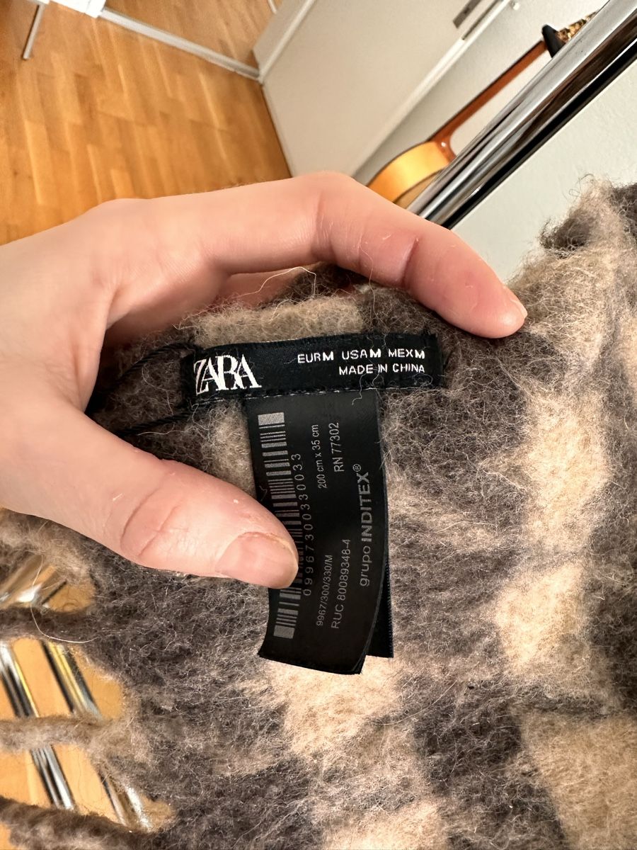 Foulard & Sciarpe: Zara Schal – Usato da Rapperswil SG venduto da MelanieMelone 2