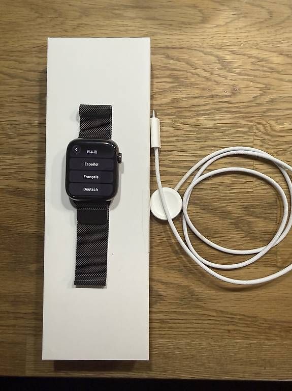 Smartwatch: Apple Watch Series 9 45mm – Usato da Oekingen venduto da and_r825