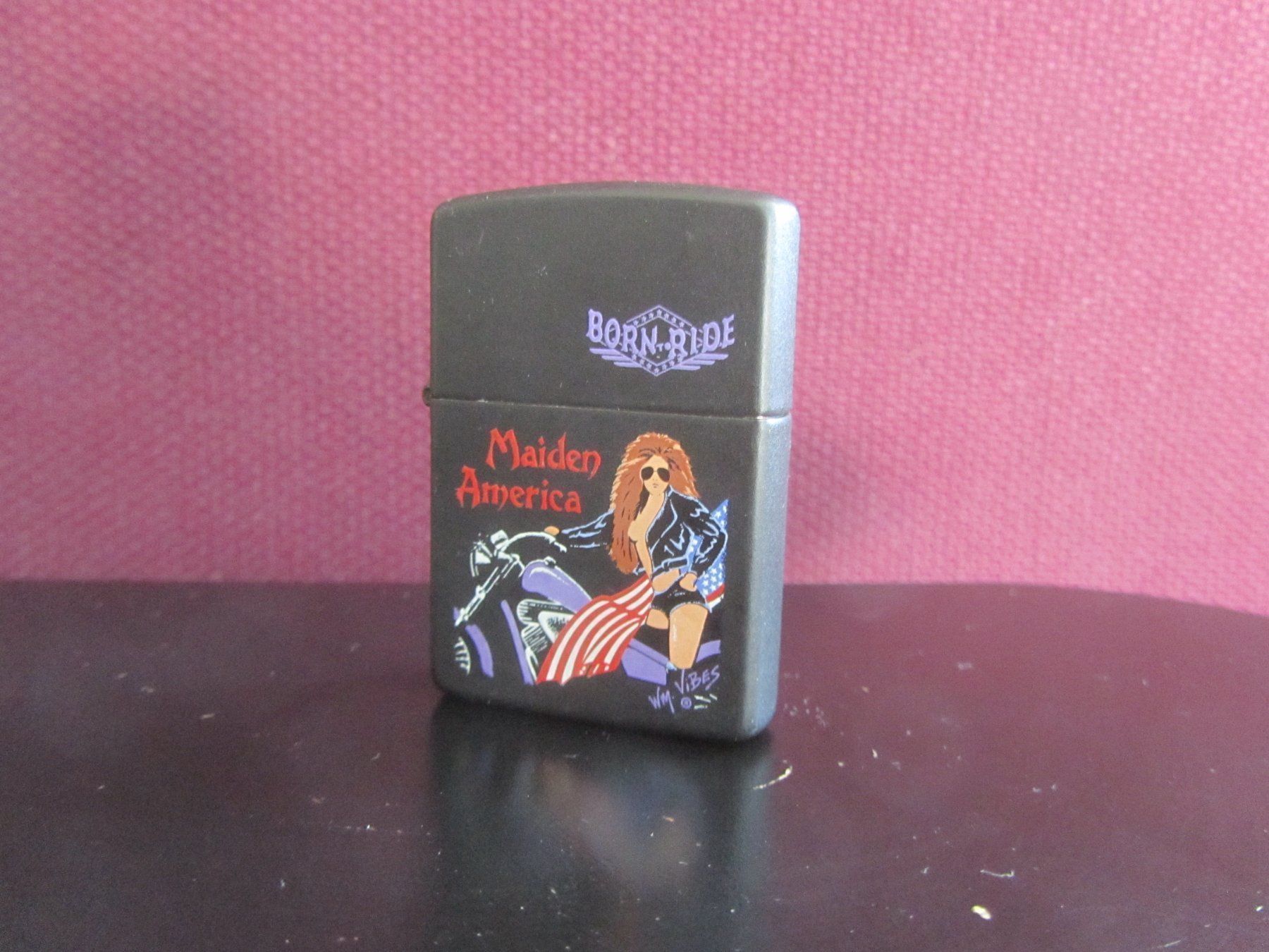 Zippo Accendini: Zippo Born to Ride black mat – Nuovo (secondo la descrizione) da Pampigny venduto da Calypso06