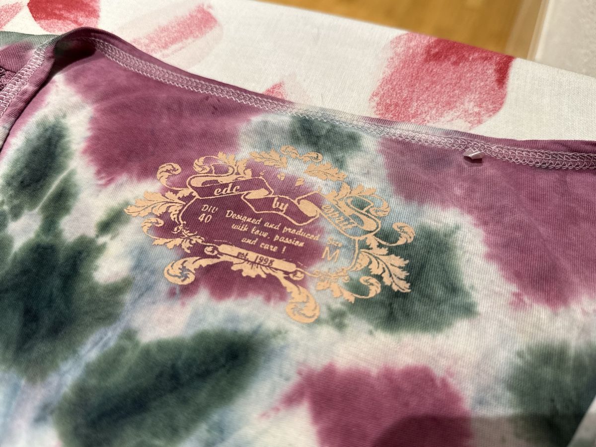 Esprit T-Shirts: Esprit Shirt Batik, Gr.38 🌞🌸 – Gebraucht aus Egg b. Zürich von Flummi 7