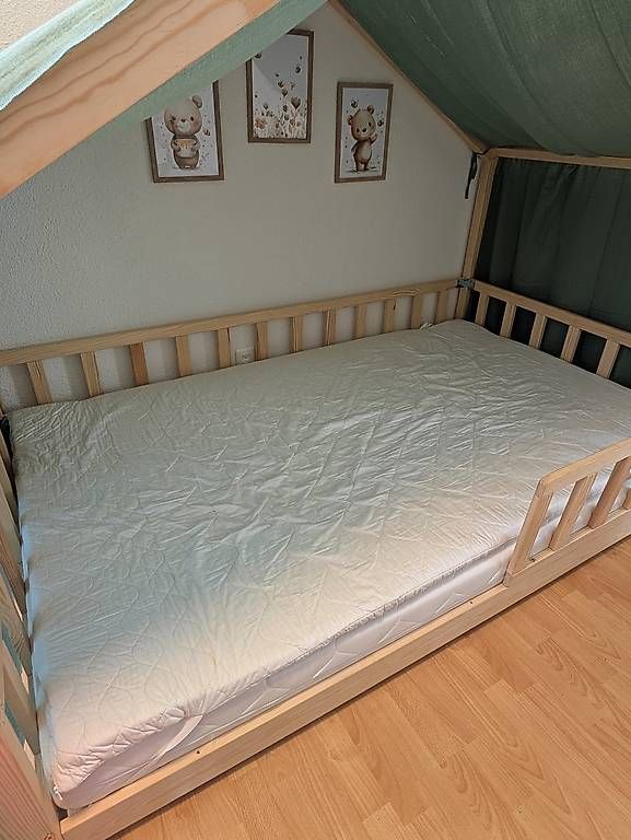 Letti: Montessori Hausbett – Usato da Oberbüren venduto da lunasun 2