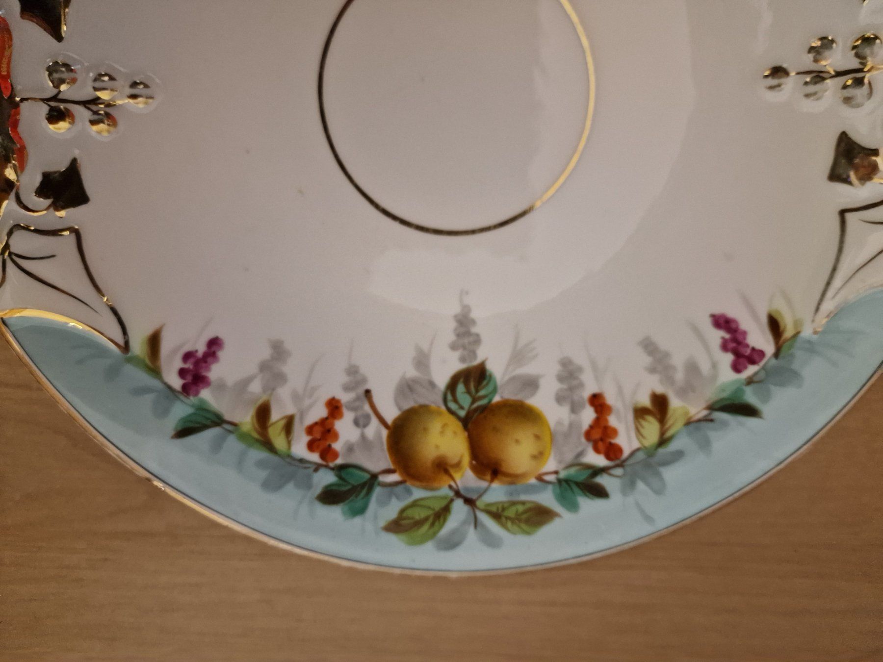 Piatti di portata: Vintage Servierplatte mit Fruchtdekor, Durchmesser ca. 26cm – Usato da Zürich venduto da Allerlei_Shop 4
