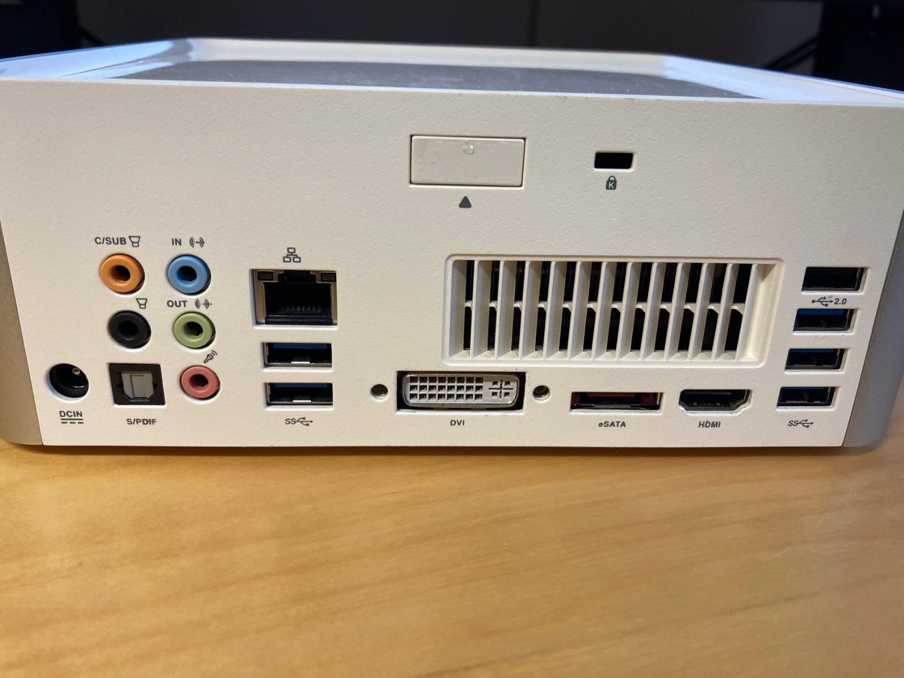 Asrock PCs: ASRock Vision HT 420D Mini-PC – Gebraucht aus Oberwil BL von Phibus 2