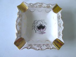 Vintage-Aschenbecher aus Porzellan