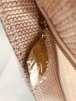 FABRIKNEUES beige-goldfarbenes «Necessaire» oder «Etui»