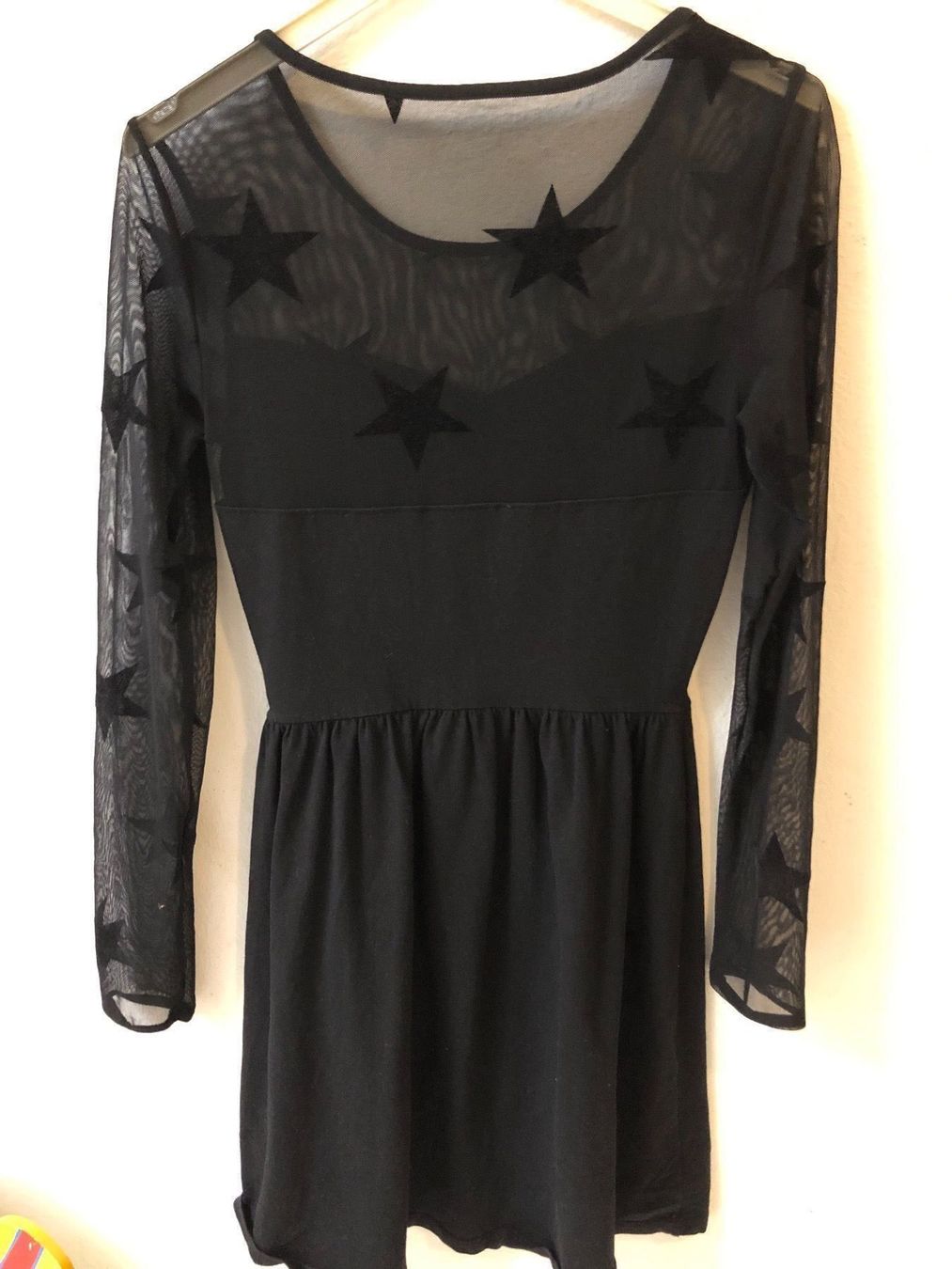 Only Vestiti: Schwarzes Only Sternli Kleid Gr.XS – Usato da Obergerlafingen venduto da cabo4 2