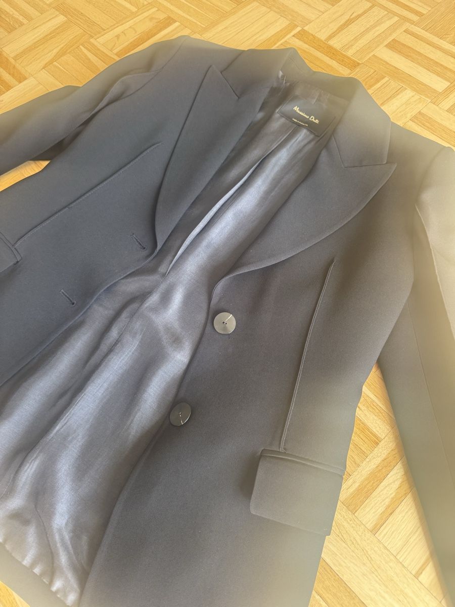 Massimo Dutti Giacche: Massimo Dutti blazer 40 (new) – Nuovo (secondo la descrizione) da Meilen venduto da svs_w6lr 1
