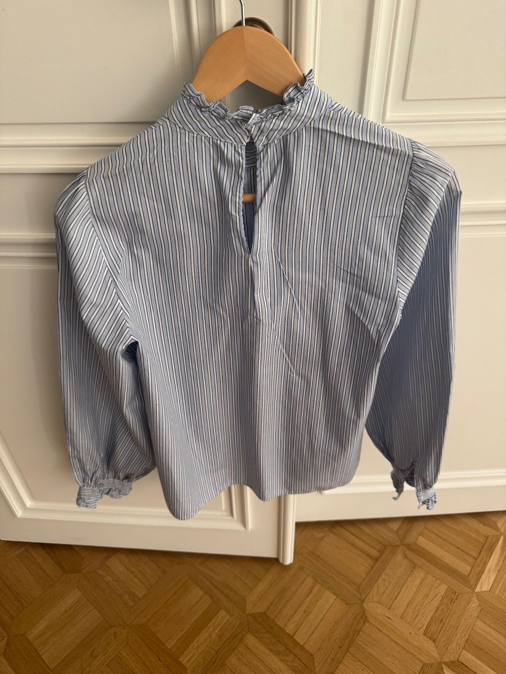 Zara Chemisiers: Chemise Zara TXS – D'occasion à Conches par chn_hgl6 2