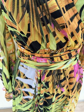 Kleid Impressionen M neu