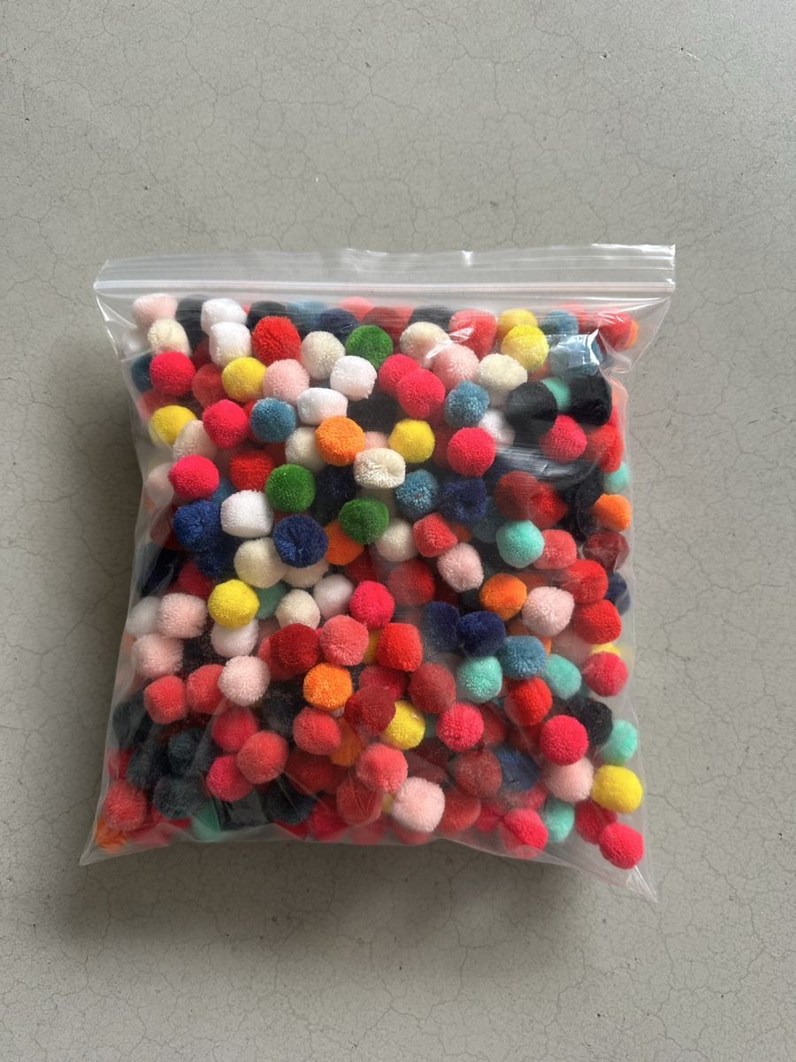Kit bricolage: Bastelset Pompons bunt sortiert diverse Farben neu – Nuovo (secondo la descrizione) da Zürich venduto da Emil0608
