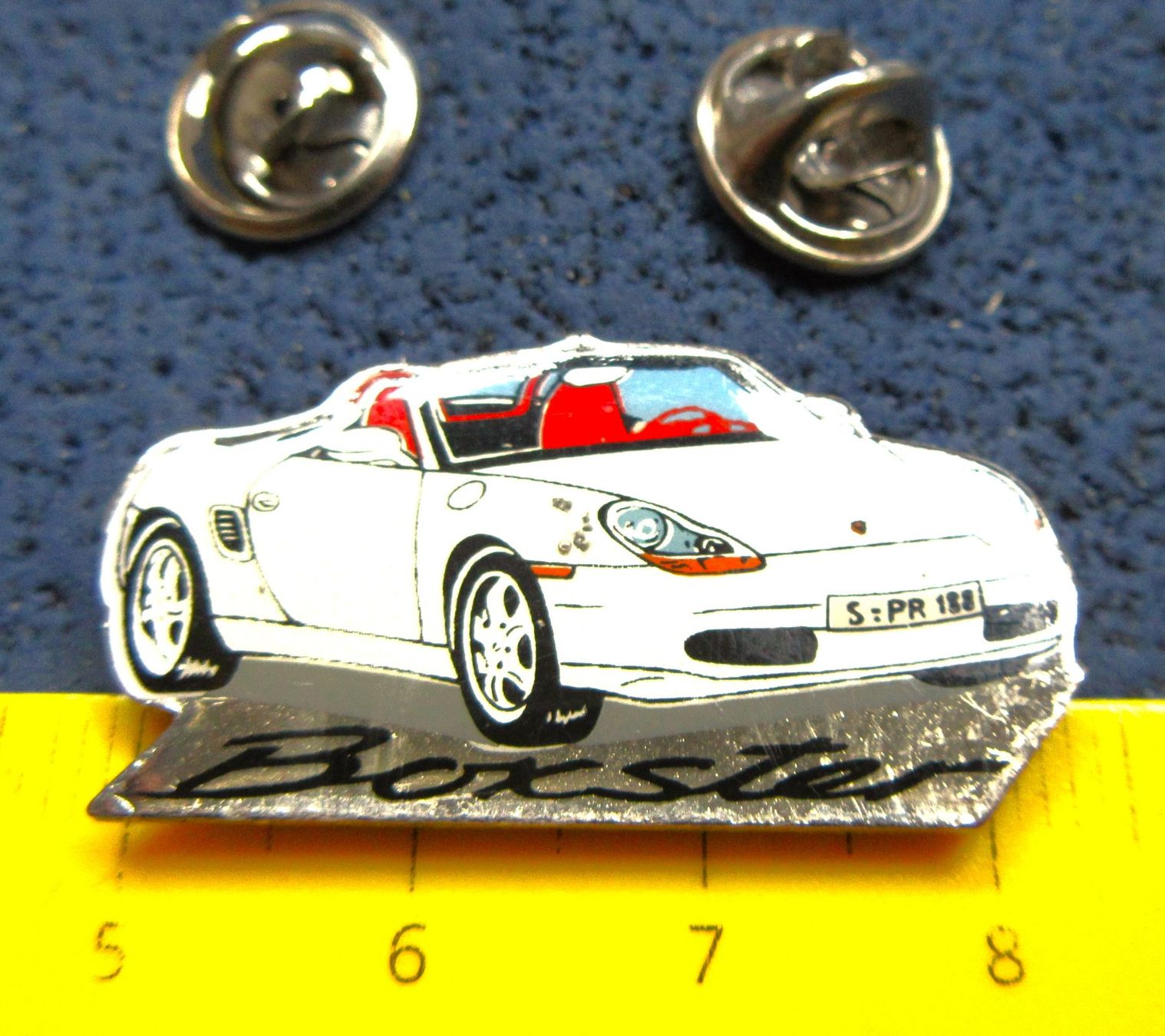 Porsche Plaketten & Abzeichen: PORSCHE BOXTER CABRIO 2NÄGEL-PIN GLASIERT – Gebraucht aus Ettingen von Hausi4711