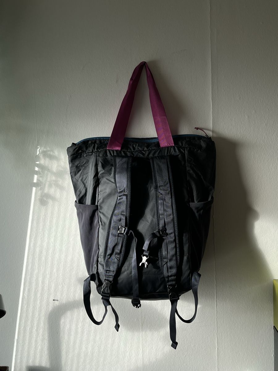 Patagonia Zaini: Patagonia Rucksack - Wasserabweisend – Nuovo (secondo la descrizione) da Zürich venduto da olive_ 1