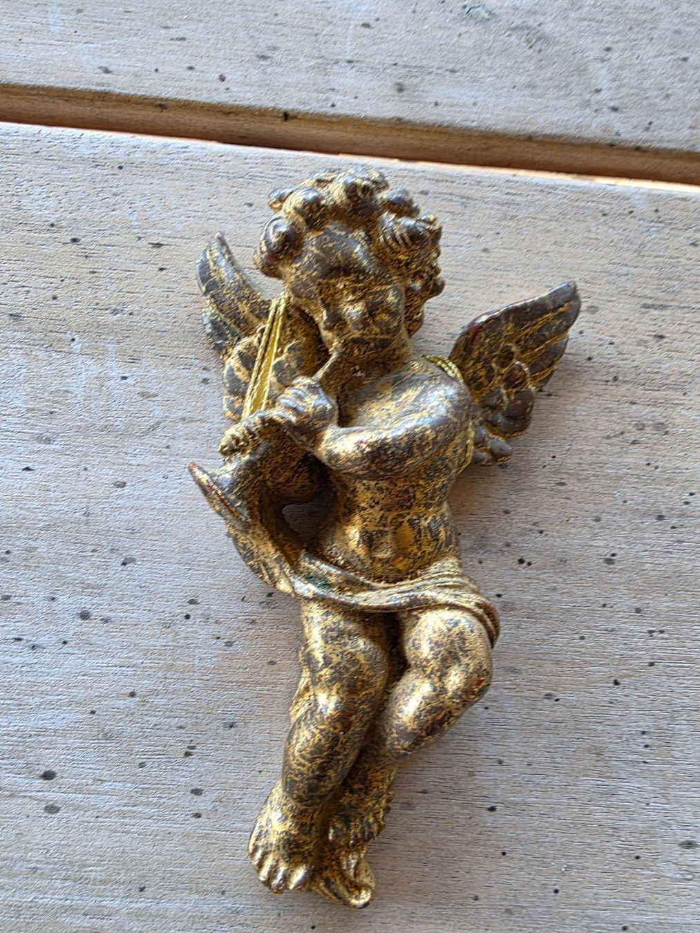 Statuette: Engel Figur Putte Gold Holz – Usato da Walterswil BE venduto da Lonitti