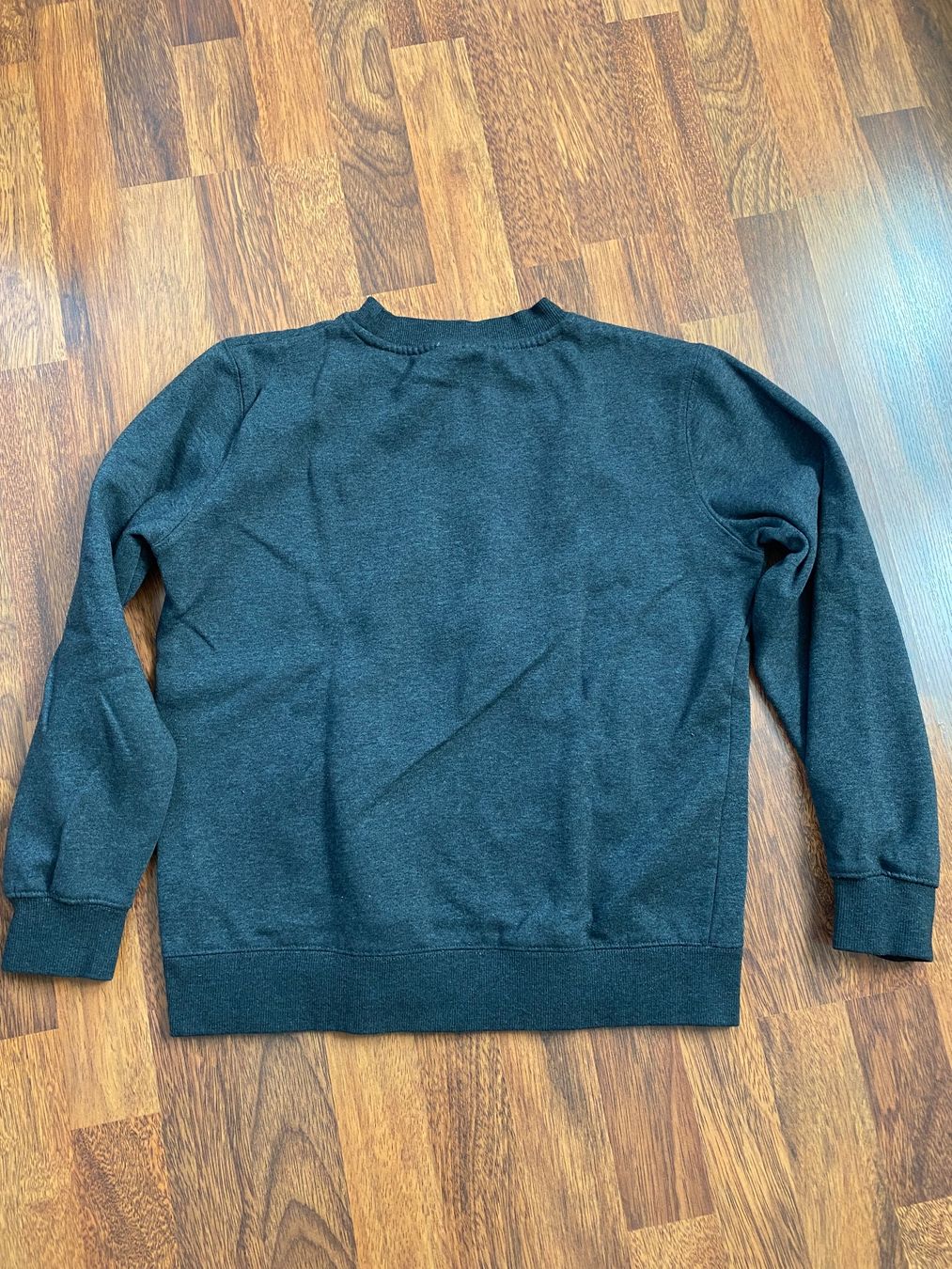 Fila Pullover & Sweatshirts: Fila Pullover Grau, Grösse S – Gebraucht aus Stadel b. Niederglatt von sandart 1