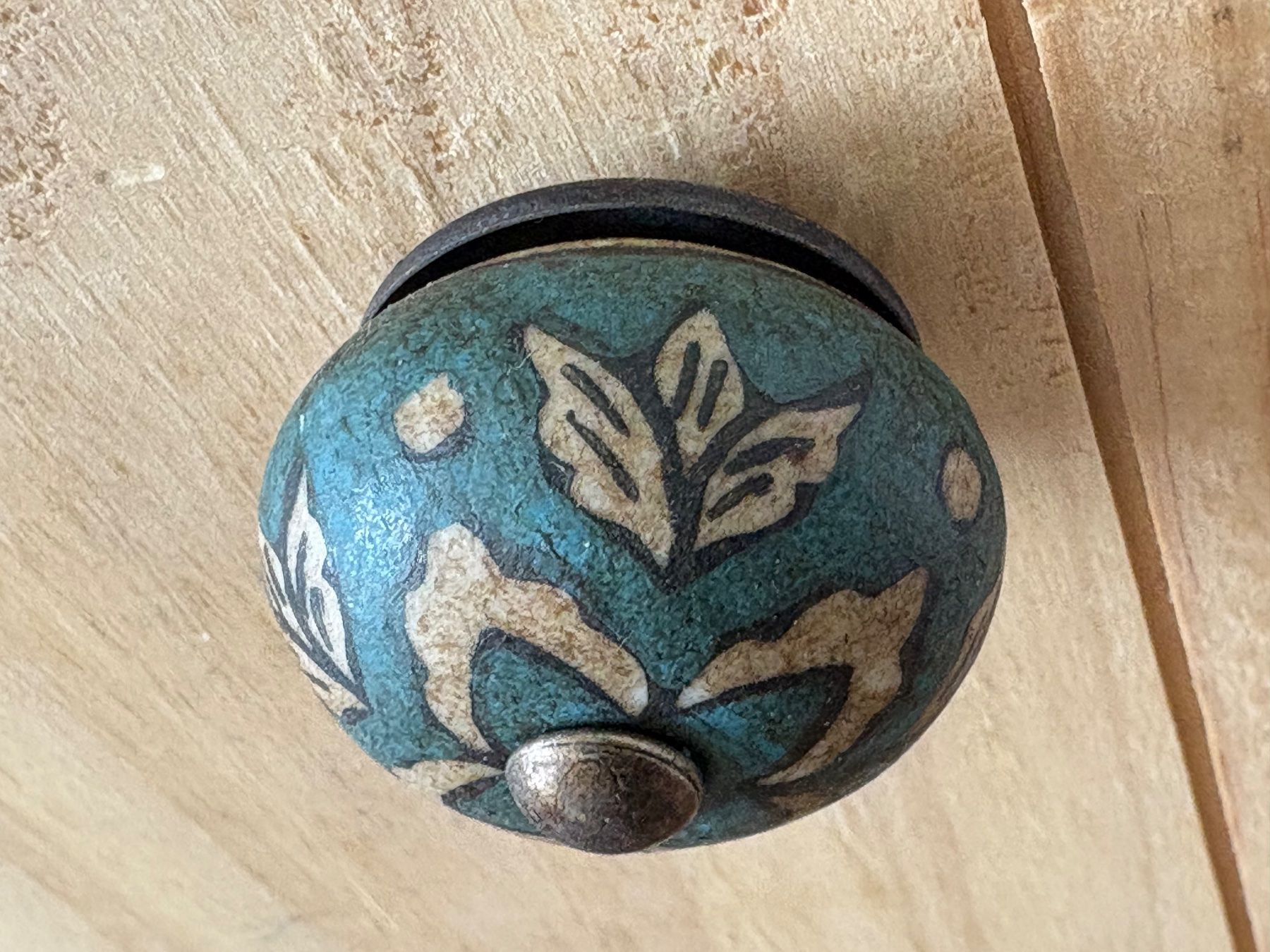 Tutte le decorazioni: Vintage Möbelknopf, Keramik, türkis mit  Blumenmuster – Nuovo (secondo la descrizione) da Wetzikon ZH venduto da Boldeagle01 1