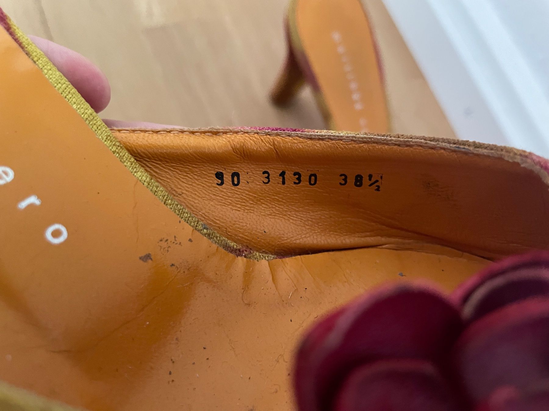 Damenschuhe: farbige Absatzschuhe, Grösse 38 – Gebraucht aus Basel von kra_w6mq 1