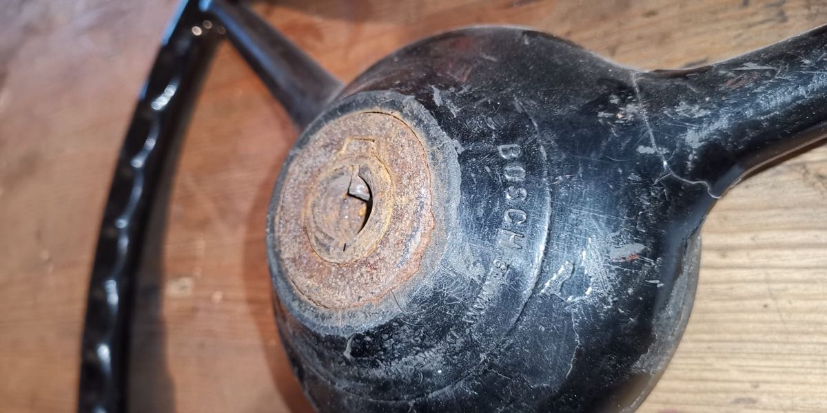 Bosch Tutti pezzi di ricambio auto: OLDTIMER LENKRAD VON DER MARKE BOSCH AUS METALL – Usato da Basel venduto da ros_sb8c 3