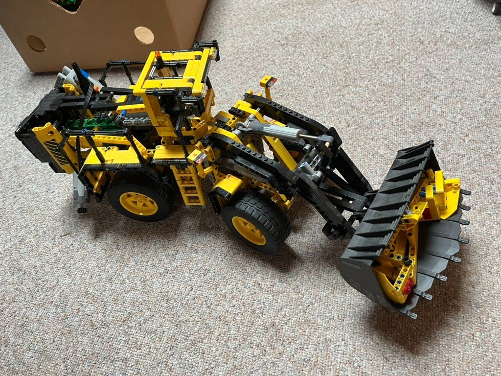 Lego Giocattoli: Lego Technik Fahrzeuge – Usato da Oberrüti venduto da Janik.36 3
