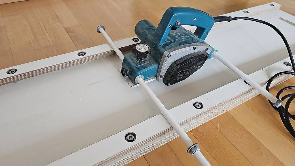 Makita Tutti gli attrezzi: Skikern Profilierung DIY – Usato da Schaffhausen venduto da Stefma