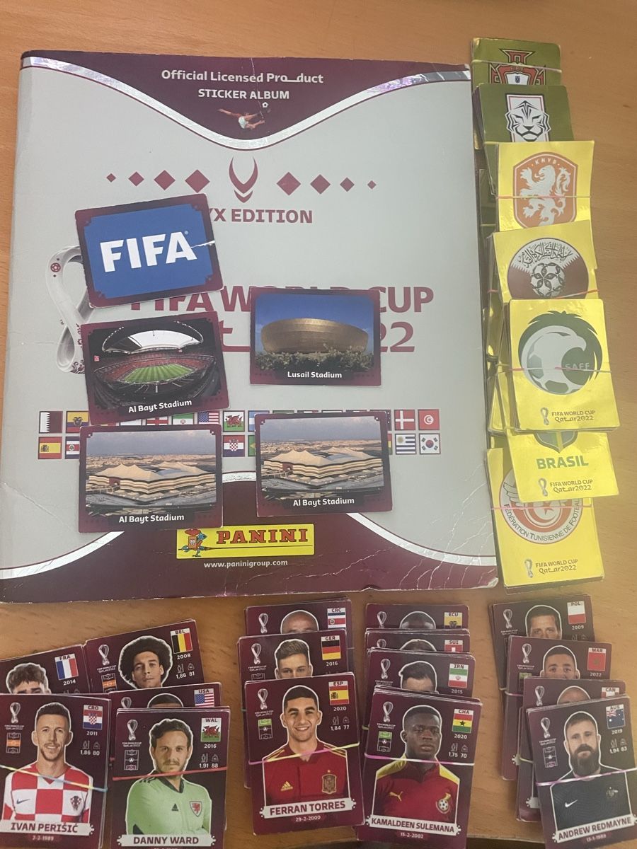 Panini Sammelbilder & Trading cards: Panini 2022 karten + Album – Gebraucht aus Wolfenschiessen von Teufel2