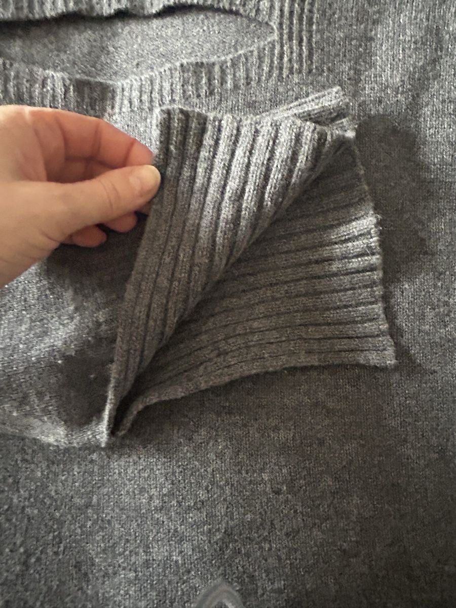 Pinko Pullover & Sweatshirts: Wollpullover Pinko, M-L – Gebraucht aus Ruvigliana von princesse10 3