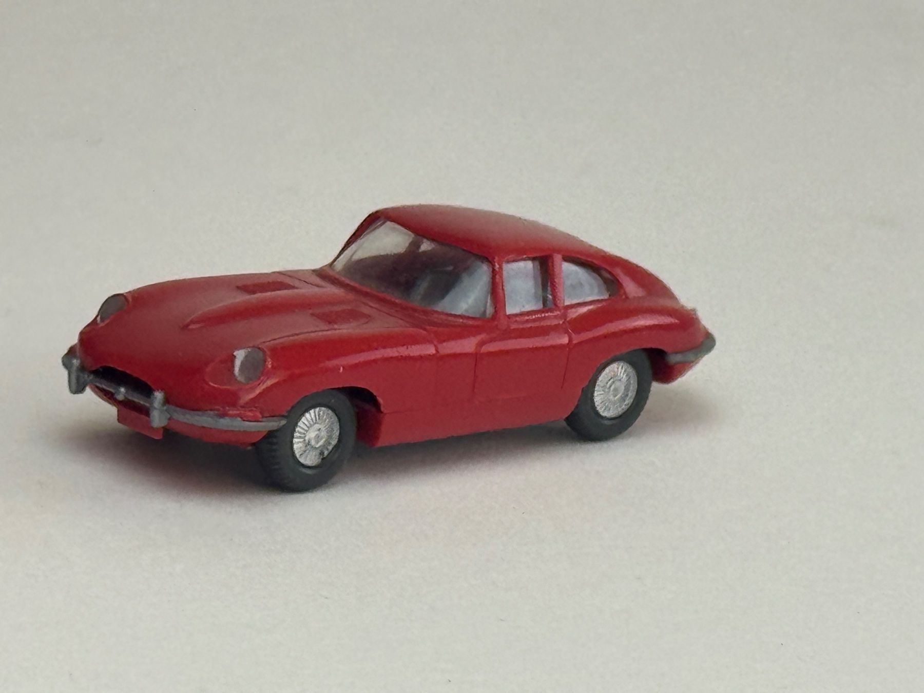 Wiking Modellini d'auto: RI- Wiking Jaguar Typ E rot – Usato da Elm venduto da Wikmtz