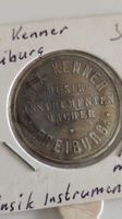 Max Kenner Freiburg Instrumente Macher, Plakette antik (LP2)