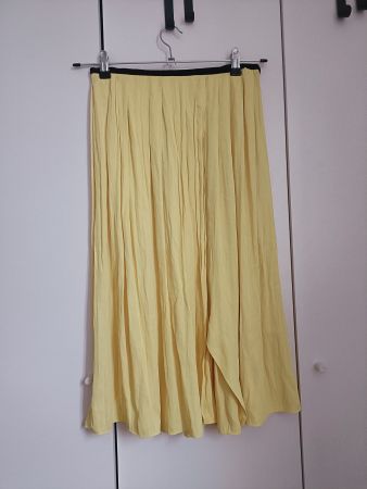 Gonna midi estiva, colore giallo