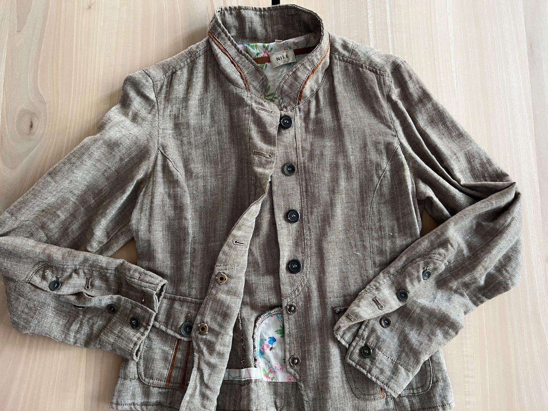 Nile Giacche: NILE Blazer braun-beige, Gr. S – Nuovo (secondo la descrizione) da Fraubrunnen venduto da Vpeck 1
