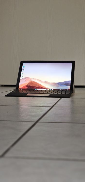 Microsoft Surface 7 | Kaufen auf Ricardo