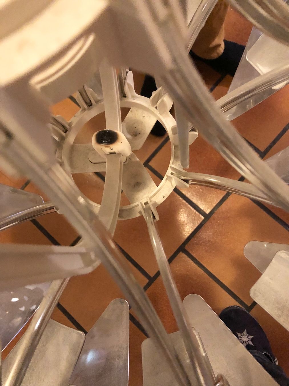 Ikea Lampadari & plafoniere: Lampadaire grand  style star wars Ikea – Usato da Bernex venduto da joe_6dn9 4