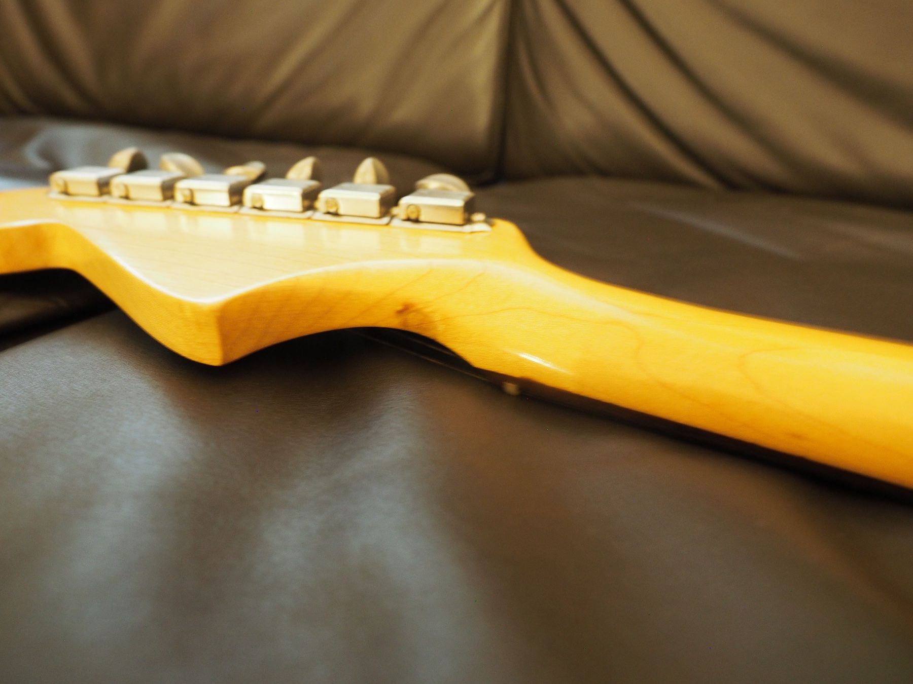 Fender Strumenti musicali: Fender Jaguar 1962 (slabboard) – Usato da Diepoldsau venduto da Sevaebe 8