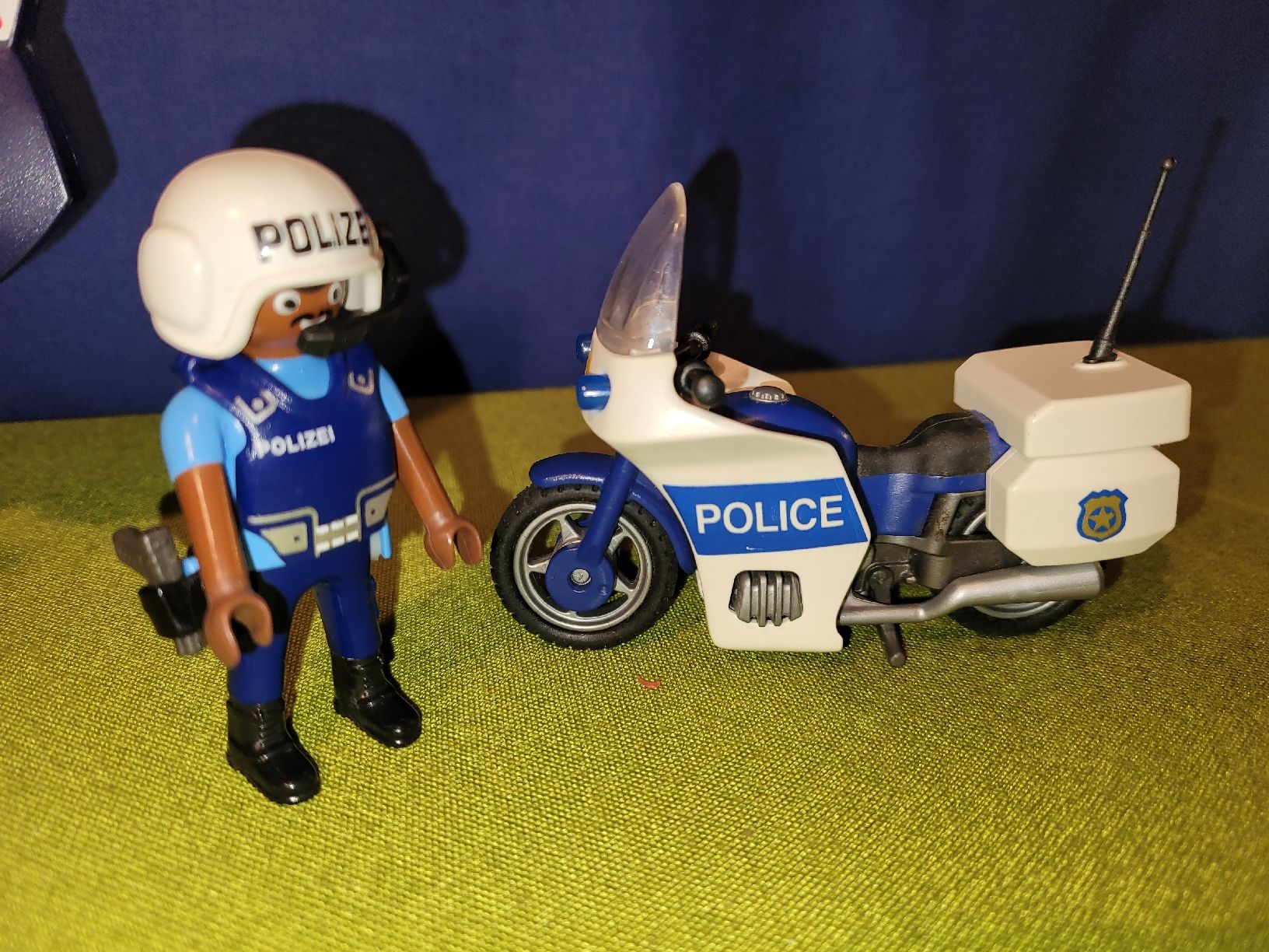 Playmobil Giocattoli: Playmobil Polizei,Hubschrauber C127 – Usato da Aarberg venduto da Fink010 3