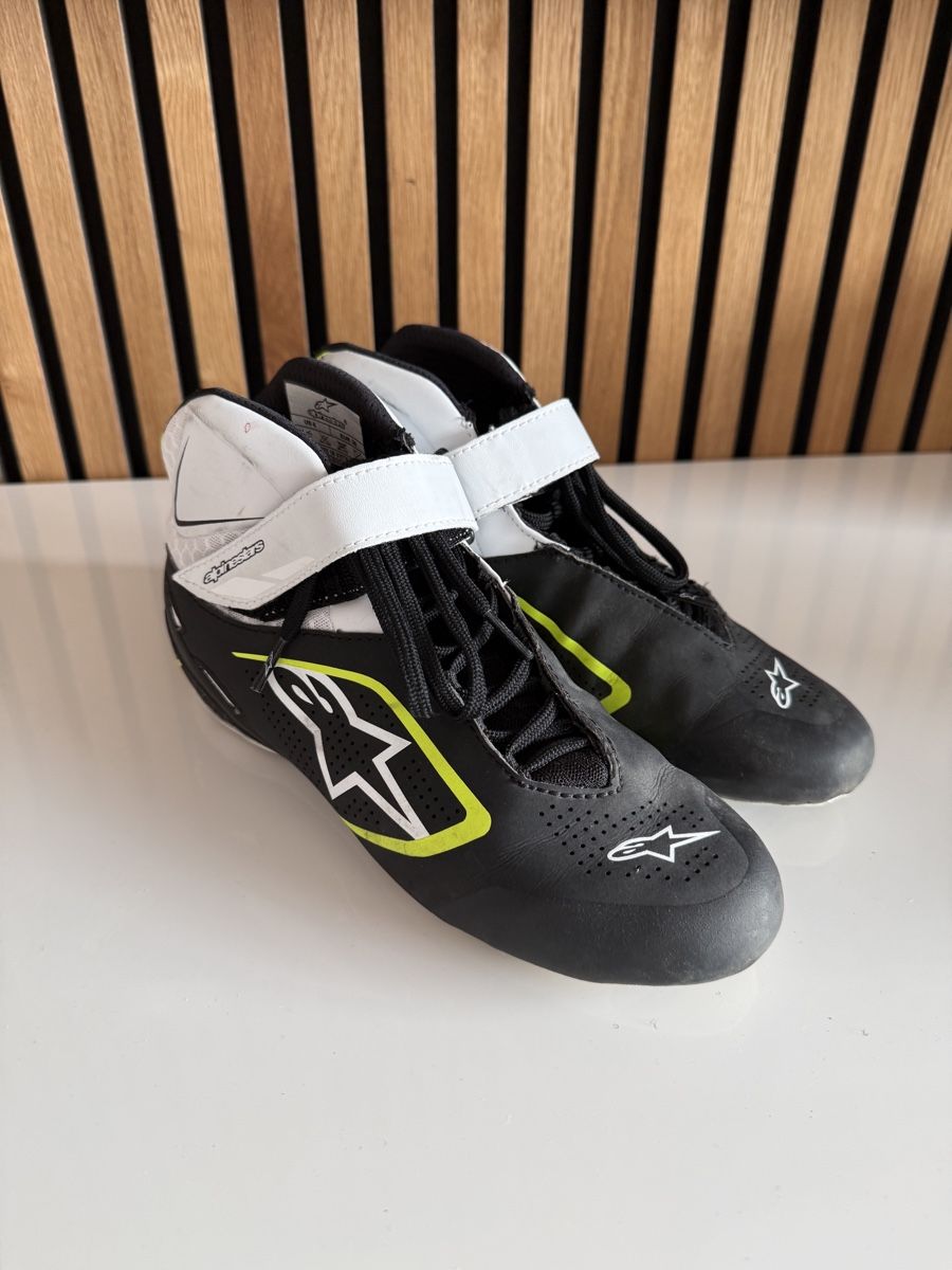 Alpinestars Herrenschuhe: Kartschuhe Alpinestars Tech-1k V2 Schuhe – Gebraucht aus Lenzburg von angelina1327