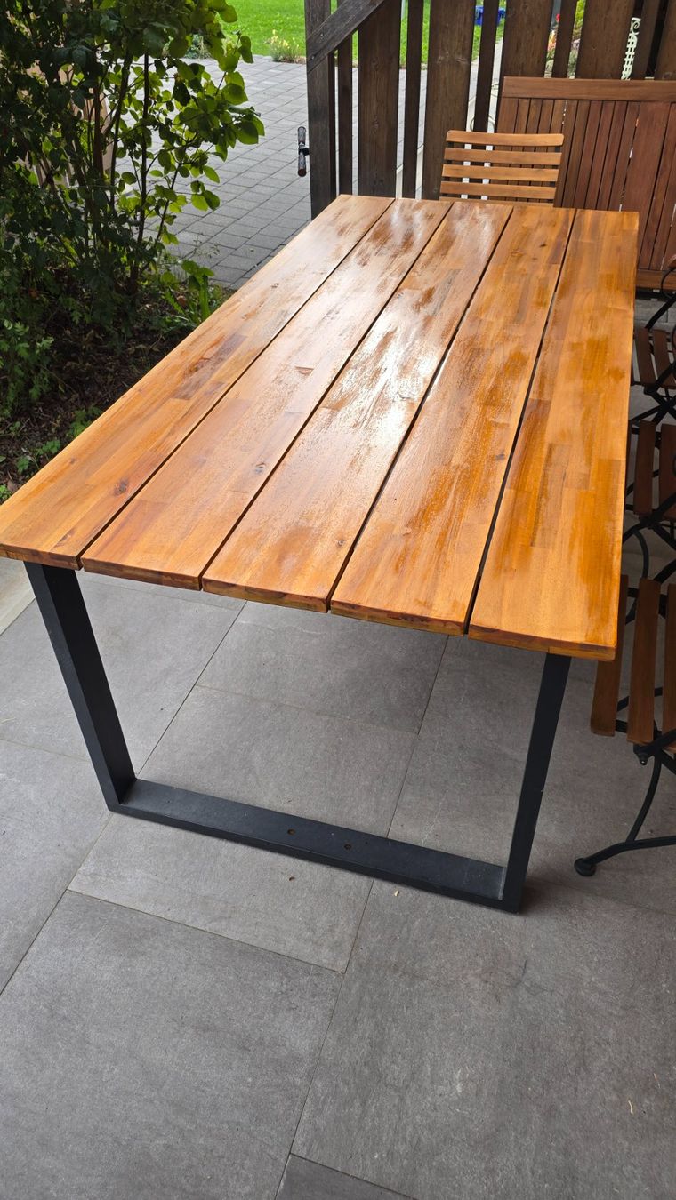 Tavoli: Gartentisch – Usato da Utzenstorf venduto da Gm.34 1