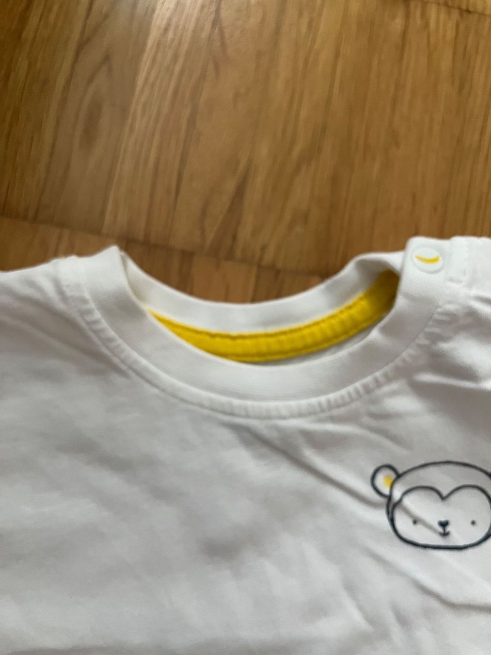 Hemden, Tops & T-Shirts: T-Shirt Gr. 74/80 – Gebraucht aus Jona von Good_luck1_ 1