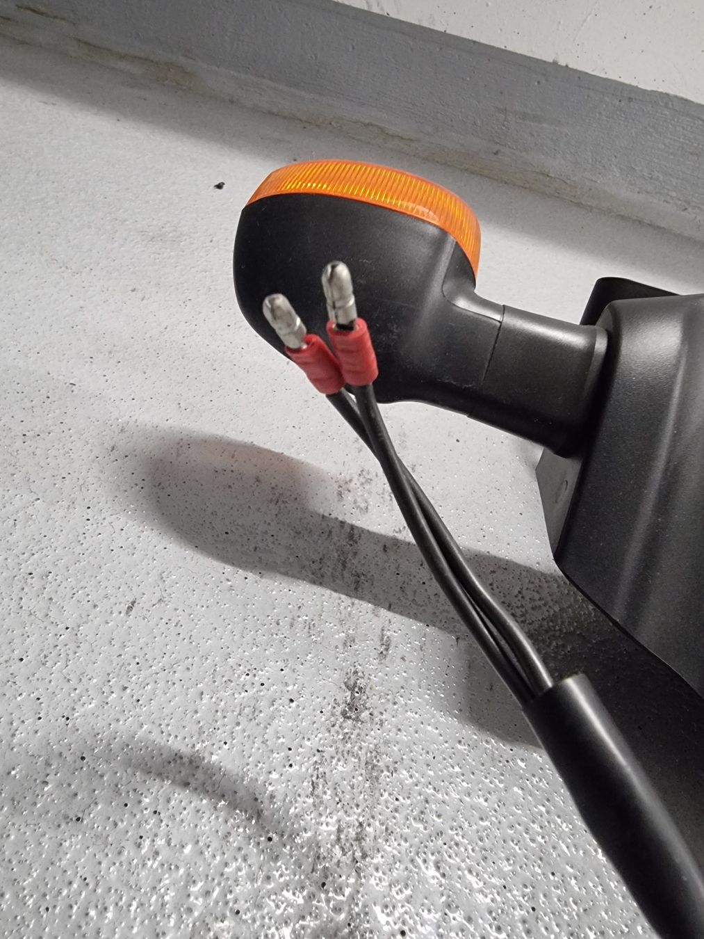 Yamaha Tutti i ricambio per moto: Kennzeichenhalter mit Rücklichter und Blinker – Usato da Affoltern am Albis venduto da cveco 5