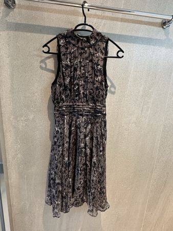 Robe Zara