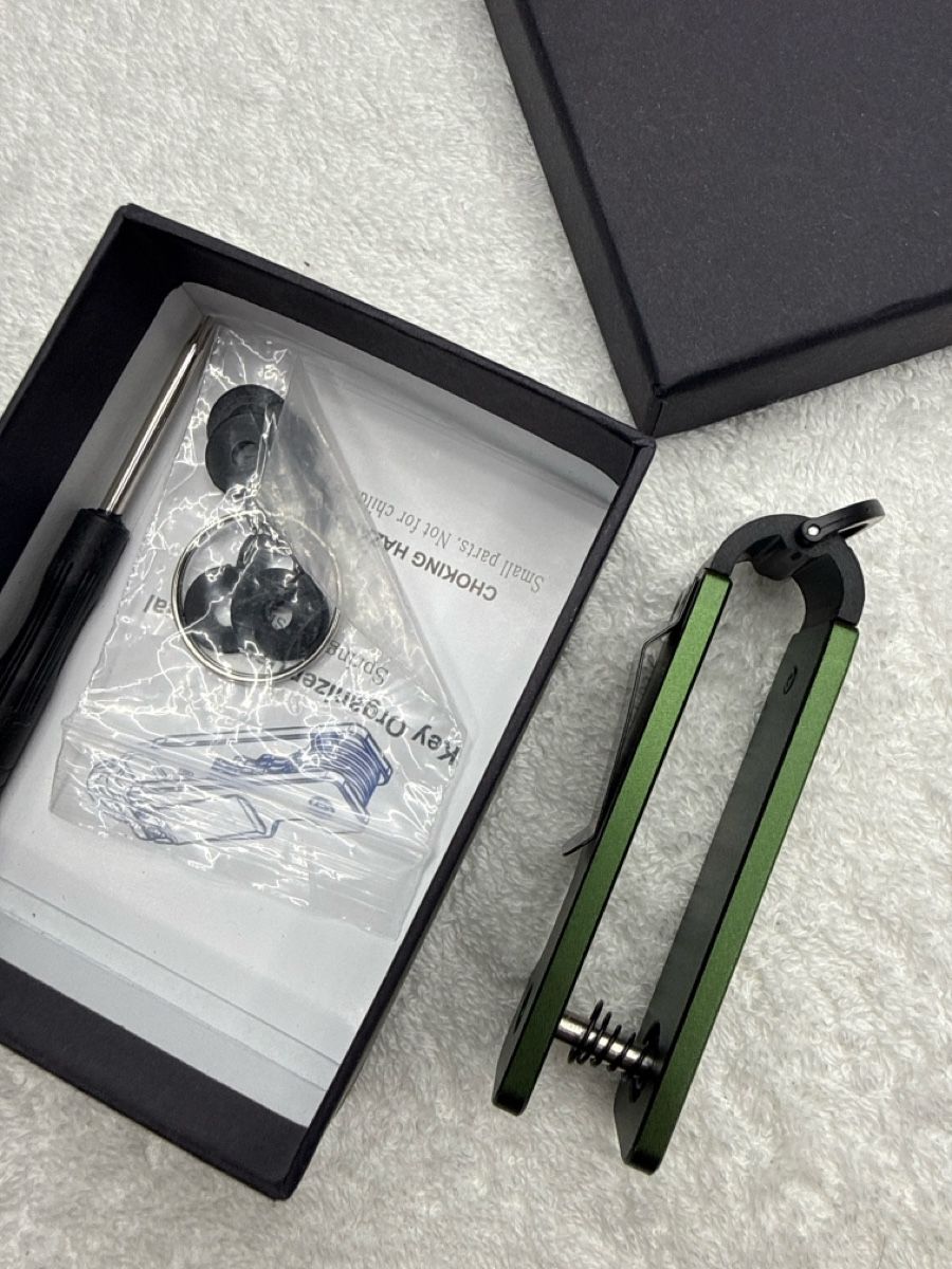 Portachiavi: Porte-clés organiseur métallique  – Nuovo e nell'imballaggio originale da Chenens venduto da anasantos90 4